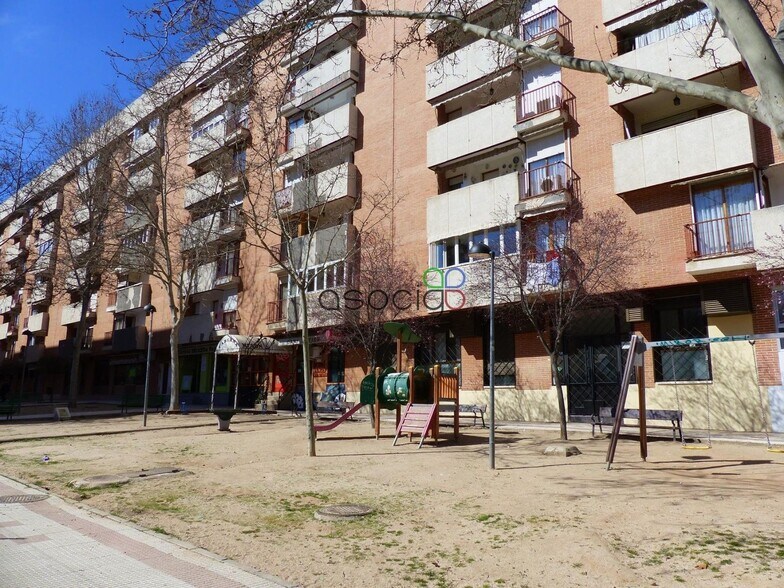 Office in Guadalajara, Guadalajara for lease - Building Photo - Image 2 of 2