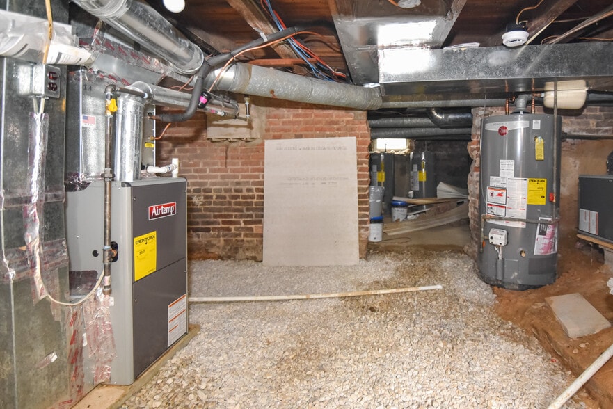 15 Sollers Point Rd, Dundalk, MD for sale - Building Photo - Image 3 of 88