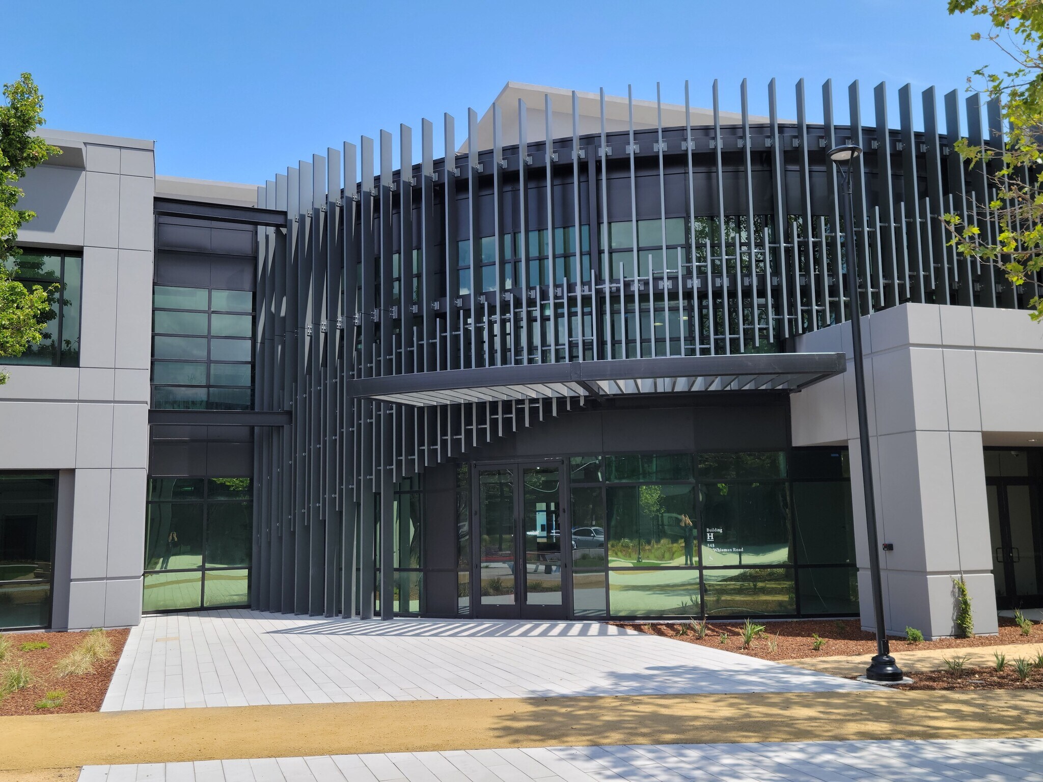 515 N Whisman Rd, Mountain View, CA for lease Building Photo- Image 1 of 8