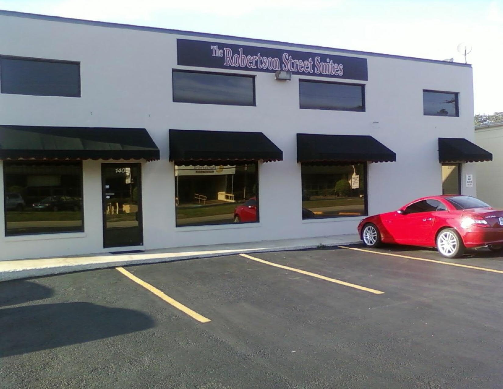 146 W Robertson St, Brandon, FL for sale Building Photo- Image 1 of 1