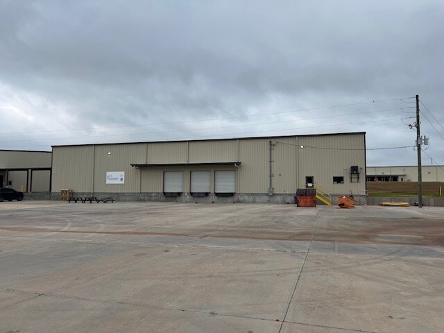 164 Windy Hill Rd, Tifton, GA for lease - Building Photo - Image 1 of 4