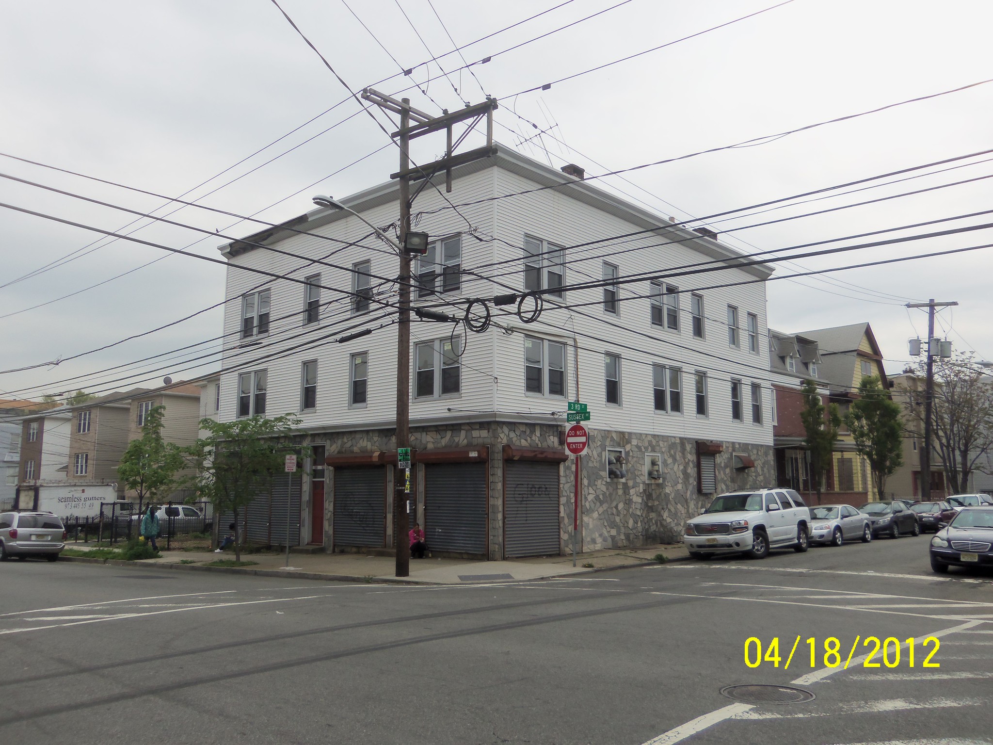 300-302 Sussex Ave, Newark, NJ for sale Primary Photo- Image 1 of 1