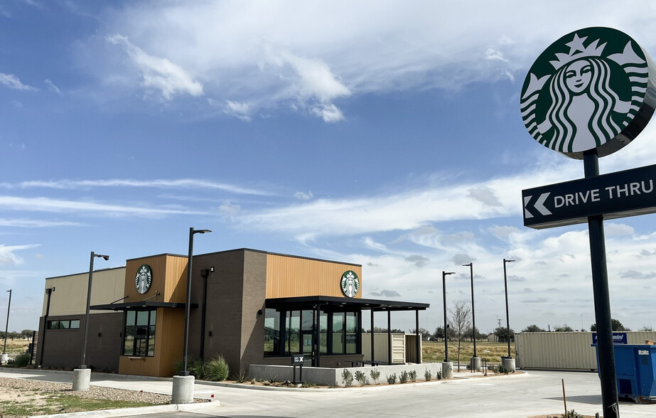 2101 Expressway 83 Expy, Penitas, TX for sale - Building Photo - Image 1 of 5