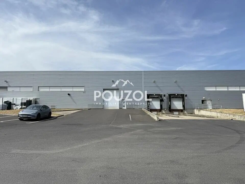 Flex in Clermont-Ferrand for lease Building Photo- Image 1 of 25