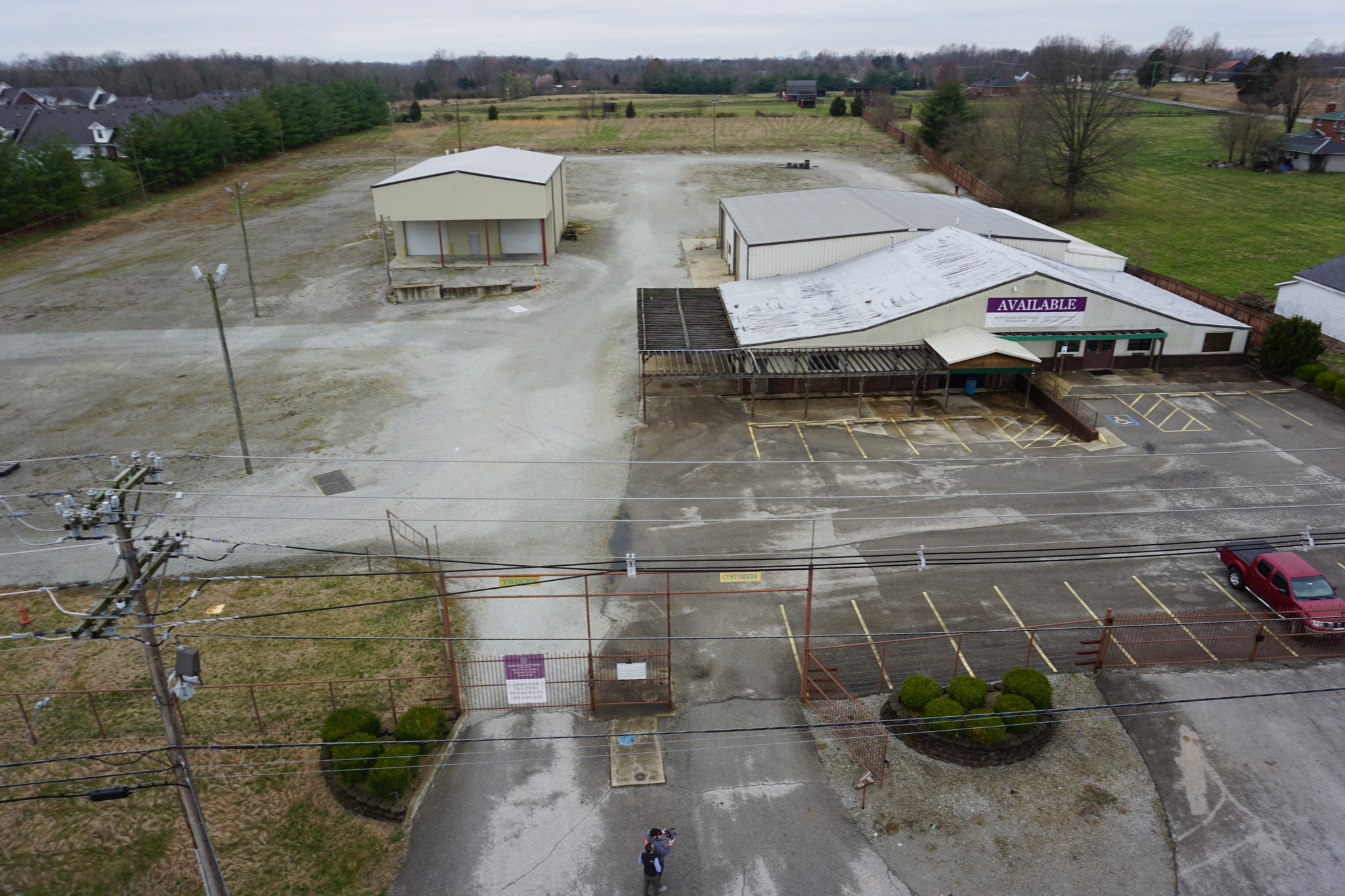 9812 Vista Hills Blvd, Louisville, KY for sale Primary Photo- Image 1 of 1