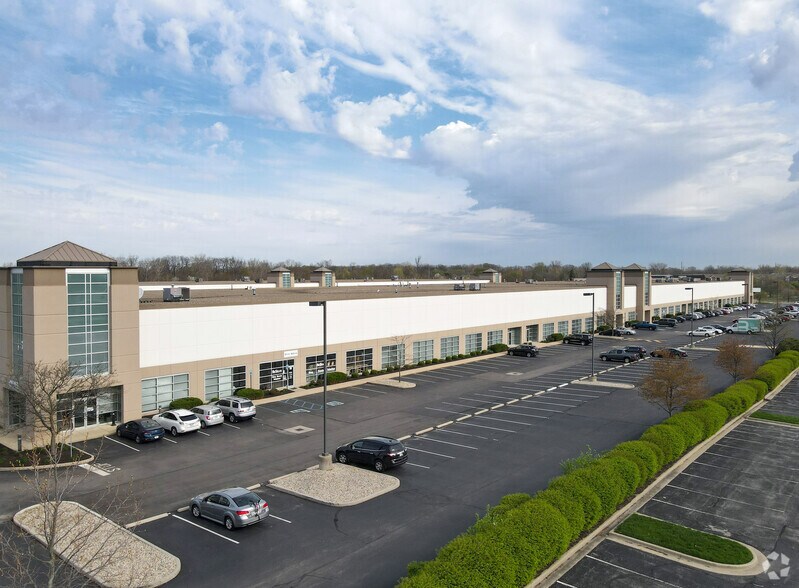 7998 Centerpoint Dr, Indianapolis, IN for lease - Primary Photo - Image 1 of 12