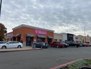 8460 Edgewater Dr, Oakland, CA for lease Building Photo- Image 1 of 5