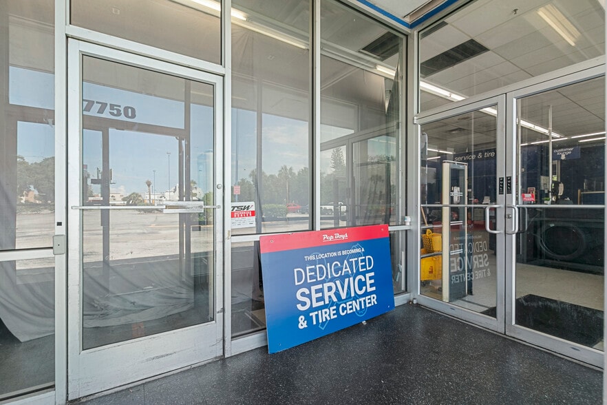 7750 S Orange Blossom Trl, Orlando, FL for sale - Building Photo - Image 3 of 48