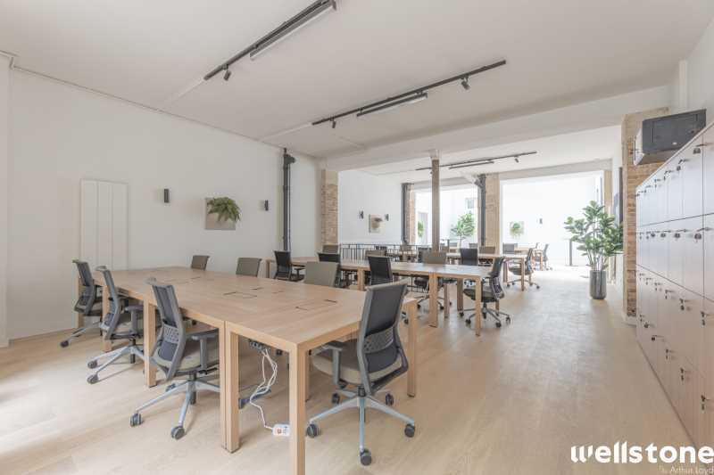 19 Rue De Rocroy, Paris for sale - Building Photo - Image 2 of 13