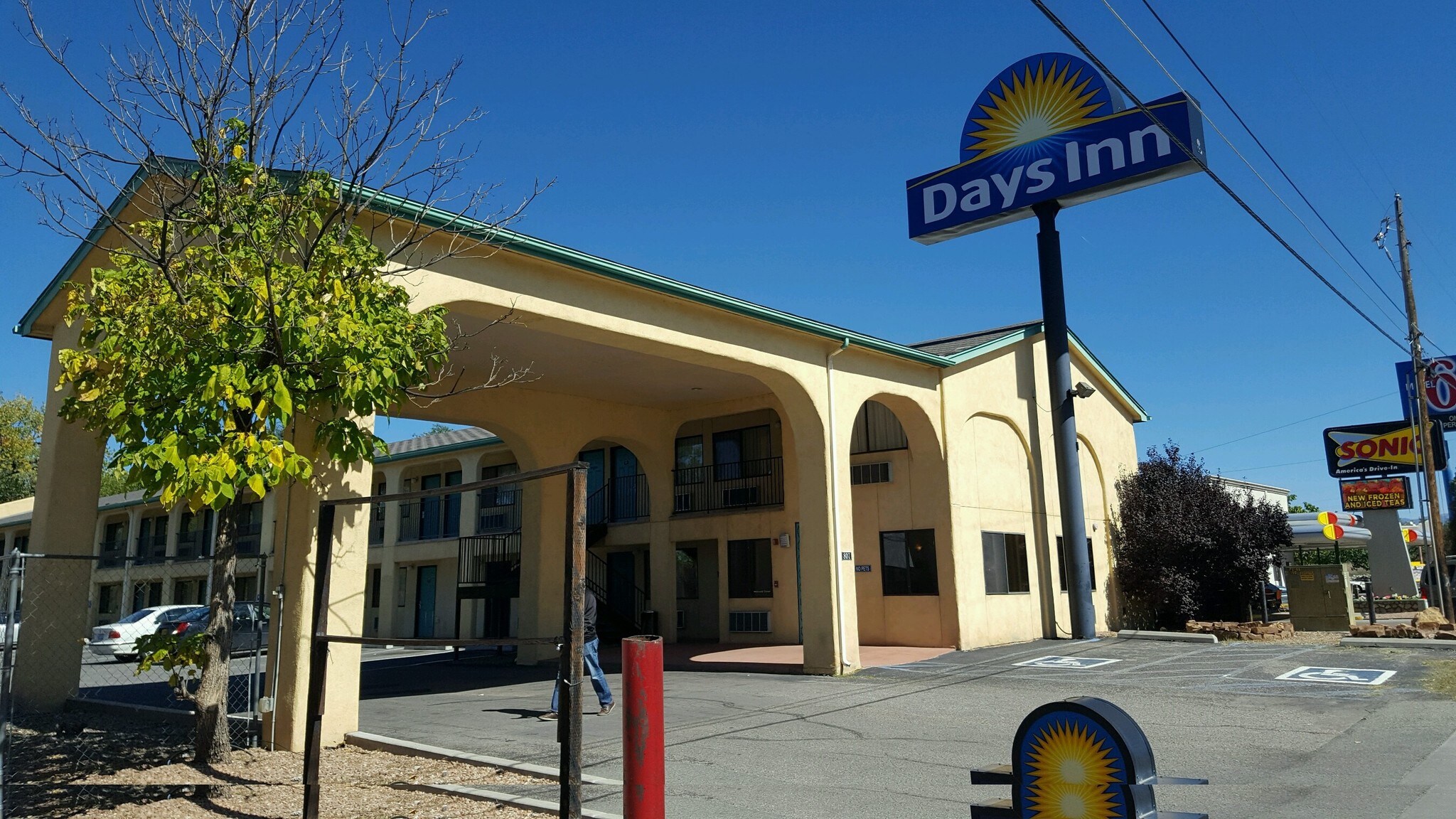 807 S Riverside Dr, Espanola, NM for sale Building Photo- Image 1 of 1