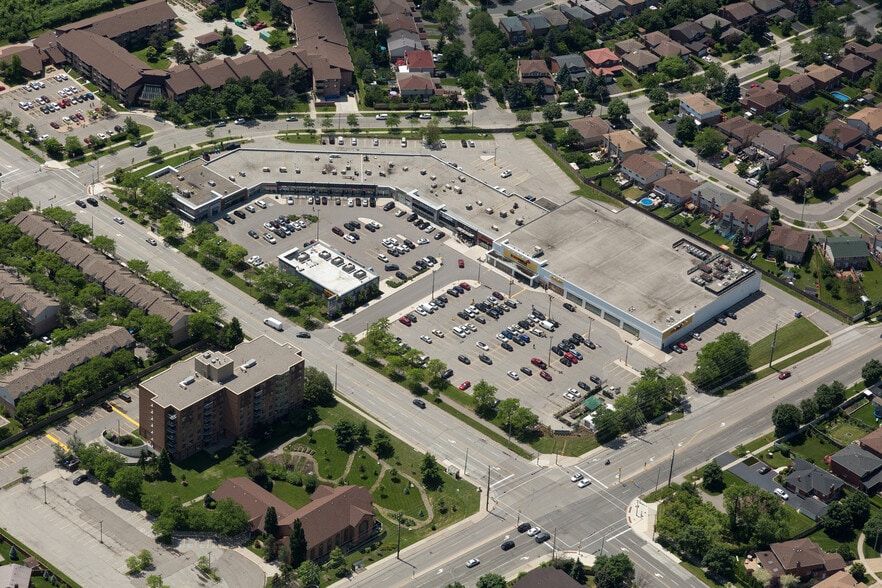 925 Rathburn Rd E, Mississauga, ON for sale - Aerial - Image 1 of 1