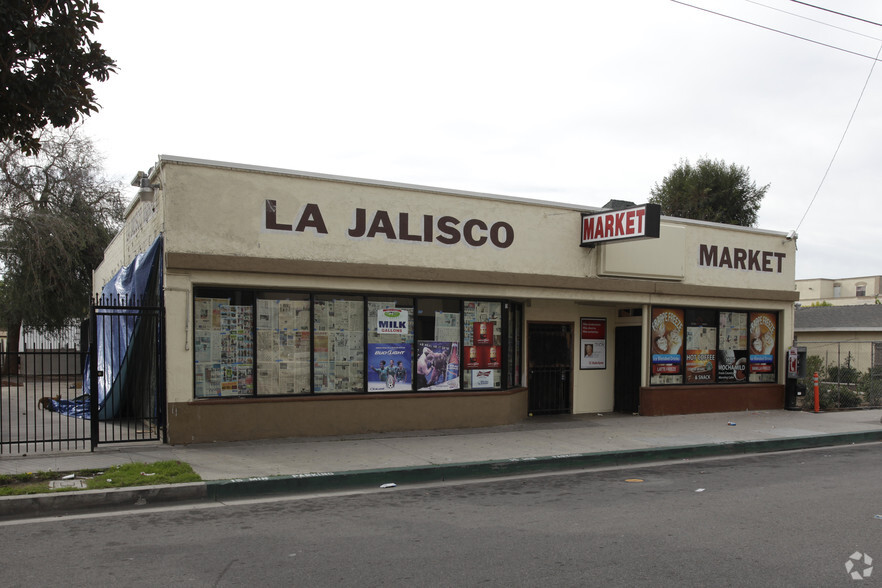 124 E Truslow Ave, Fullerton, CA for sale - Building Photo - Image 1 of 1