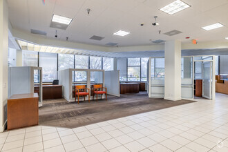 1401 N University Dr, Coral Springs, FL for lease Interior Photo- Image 1 of 9