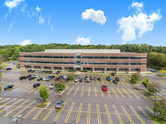 More details for 900 N Squirrel Rd, Auburn Hills, MI - Office for Lease