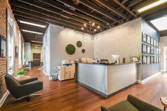 1814 N 15th St, Tampa, FL for sale Interior Photo- Image 2 of 7