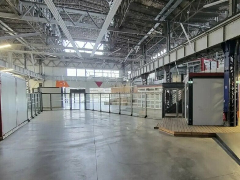 Industrial in Sochaux for lease - Interior Photo - Image 2 of 3