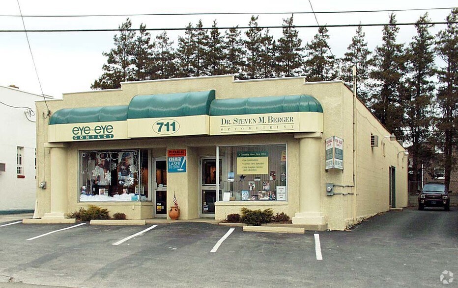 711-713 West Chester Pike, Havertown, PA for lease - Other - Image 2 of 7