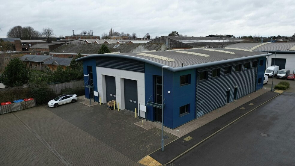 Blackhorse Rd, Exhall for lease - Building Photo - Image 1 of 11