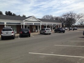 161 Levittown, Hicksville NY - Storefront Property