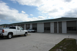 3030-3050 SE Dominica Ter, Stuart FL - Warehouse