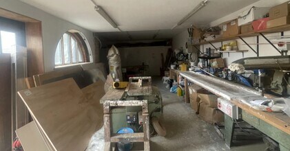 2 Park Rd, Hythe for lease Interior Photo- Image 2 of 2