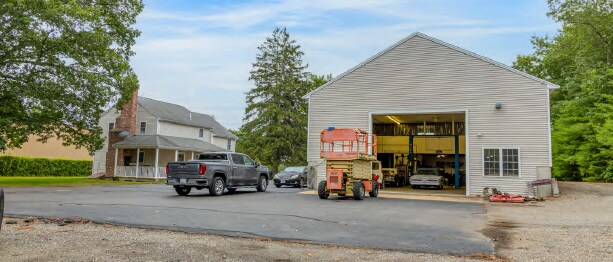 144 Franklin St, East Bridgewater, MA for sale - Building Photo - Image 2 of 4