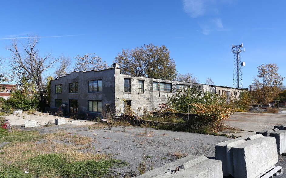 45 Broadway, Menands, NY for sale - Primary Photo - Image 1 of 1