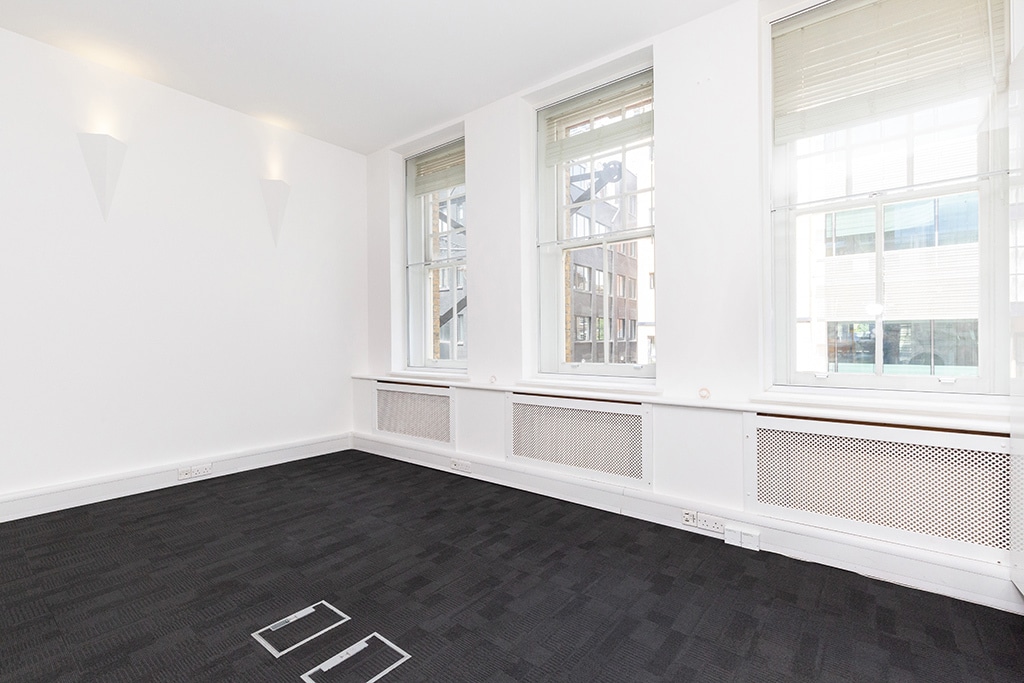 36 Spital Sq, London for sale Interior Photo- Image 1 of 1