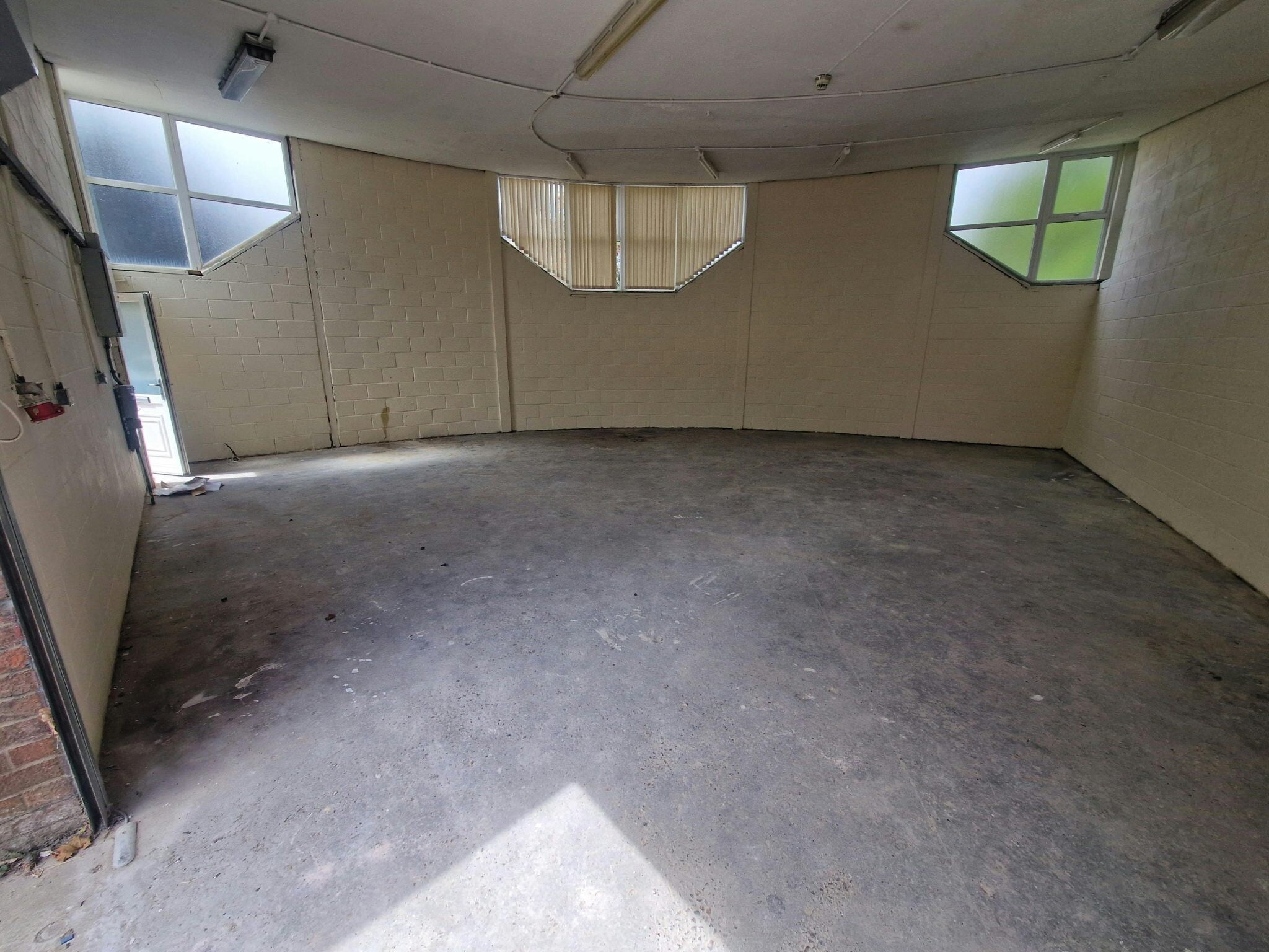 Port Royal St, Southsea for lease Interior Photo- Image 1 of 1