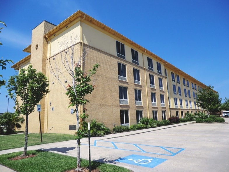 12340 I-10 Service Rd, New Orleans, LA for sale - Building Photo - Image 2 of 63