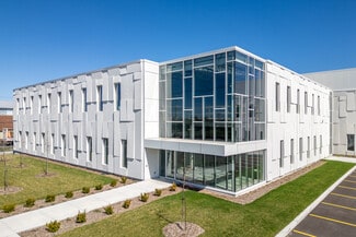 More details for 7300 Ch De La Côte-De-Liesse, Saint-Laurent, QC - Office, Industrial for Lease