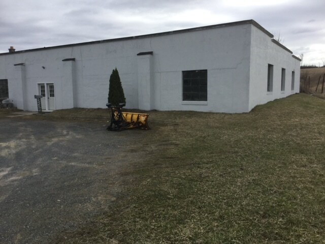 377 Western Tpke, Village of Altamont, NY for sale Primary Photo- Image 1 of 1