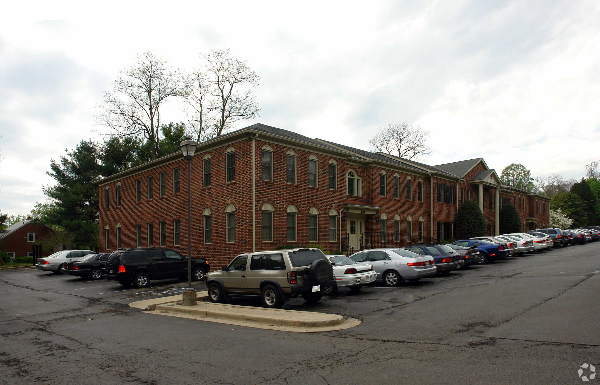 204 Monroe St, Rockville, MD, 20850 Office Space For Lease