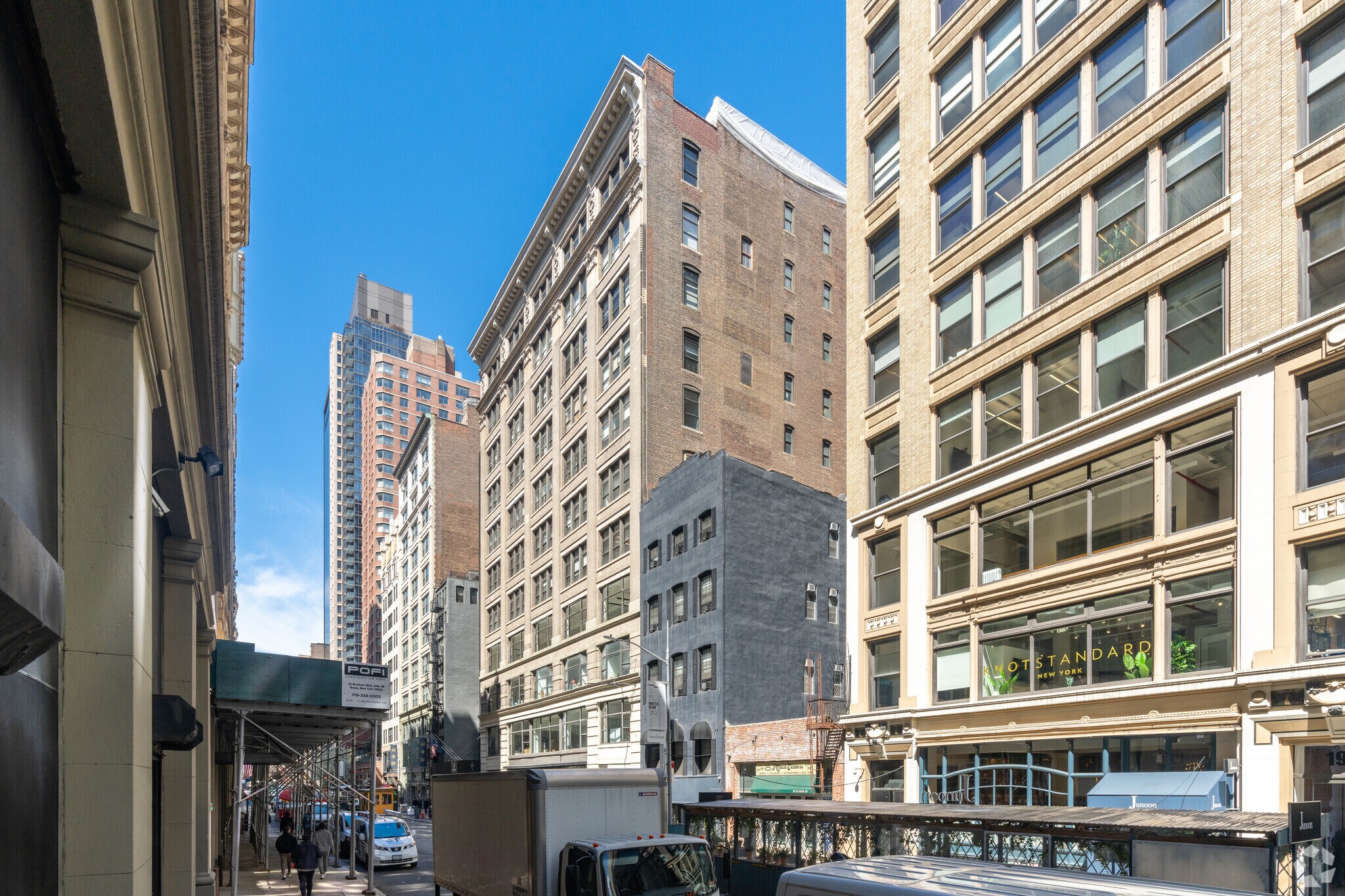 27 W 24th St, New York, NY for lease Building Photo- Image 1 of 3