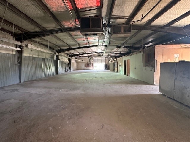 2223 Hoffpauer Way, Sanger, TX for lease Interior Photo- Image 1 of 19