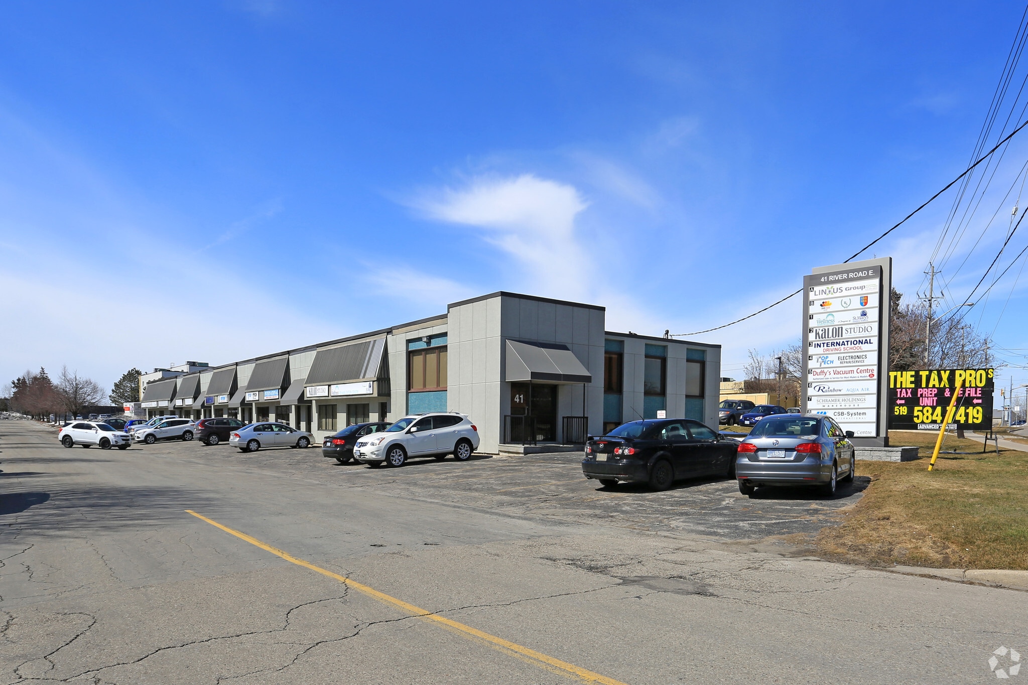 41 River Rd E, Kitchener, ON for sale Primary Photo- Image 1 of 1