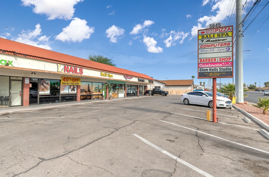 5645 S Eastern Ave, Las Vegas, NV for lease - Building Photo - Image 3 of 6