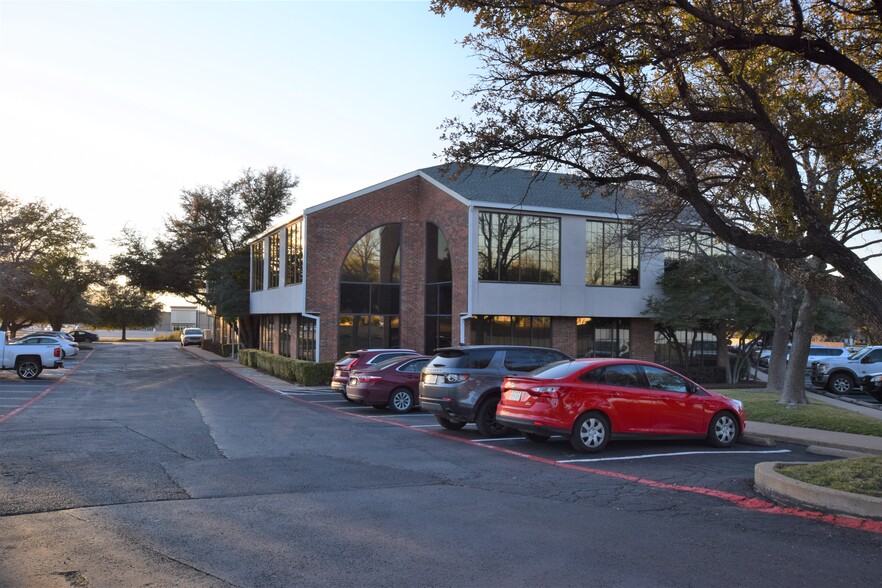 2301 Ohio Dr, Plano, TX for lease - Building Photo - Image 3 of 12