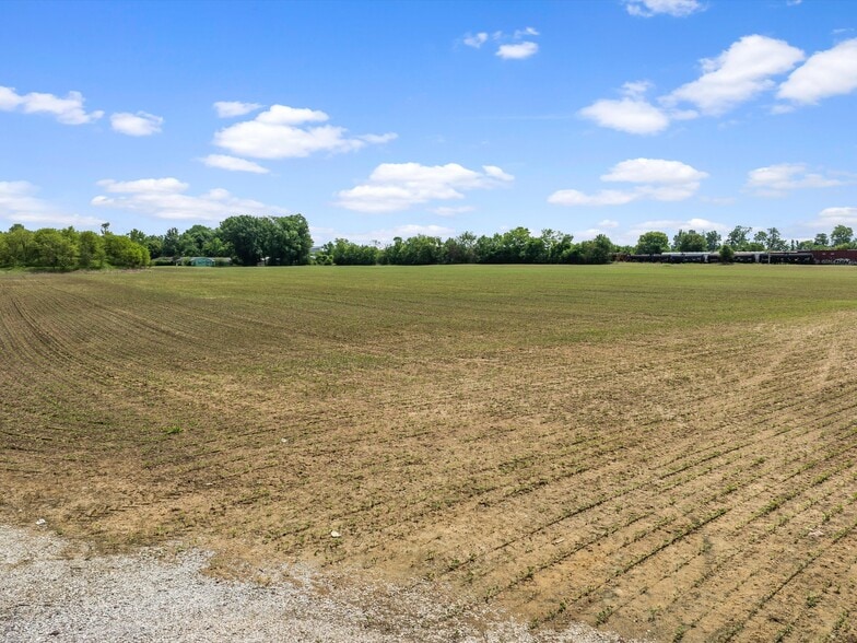 901 Commerce dr, Owensboro, KY for sale - Aerial - Image 2 of 14