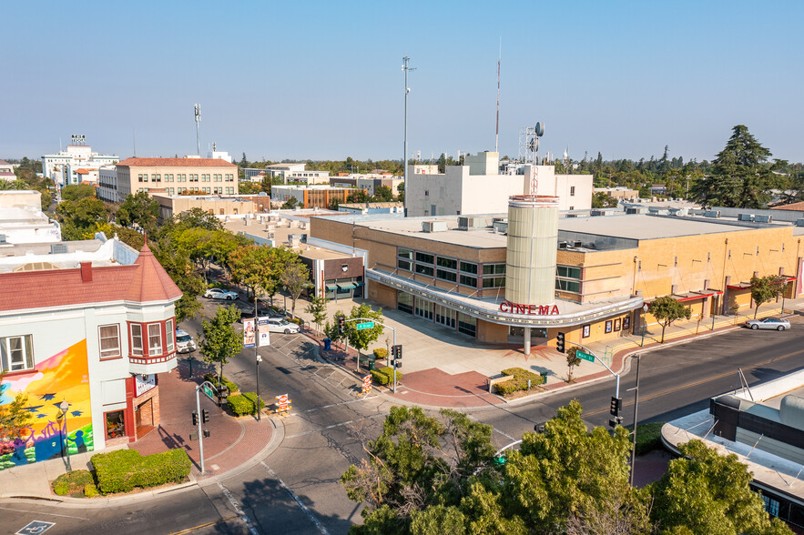 403-439 W Main St, Merced, CA for sale - Building Photo - Image 1 of 1