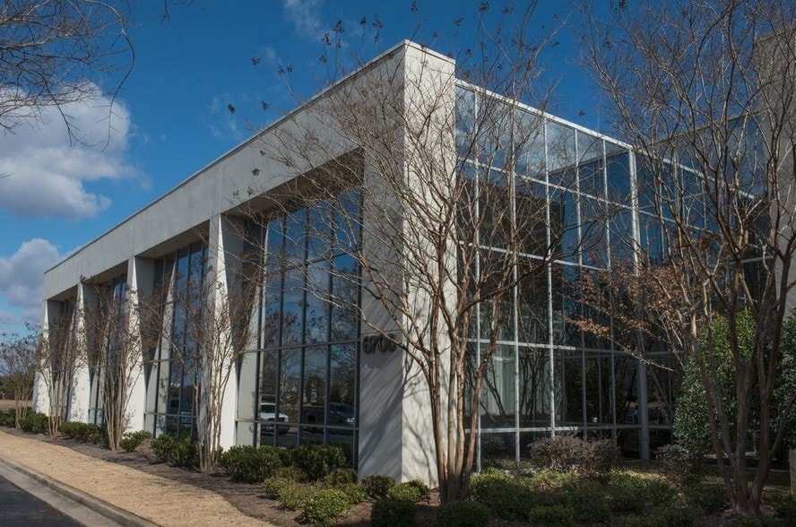 6700-6703 Odyssey Dr, Huntsville, AL for lease - Building Photo - Image 3 of 9