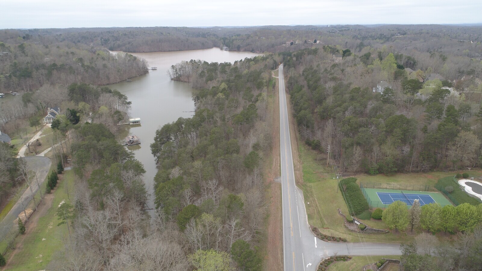 5646 Price Rd, Gainesville, GA 30506