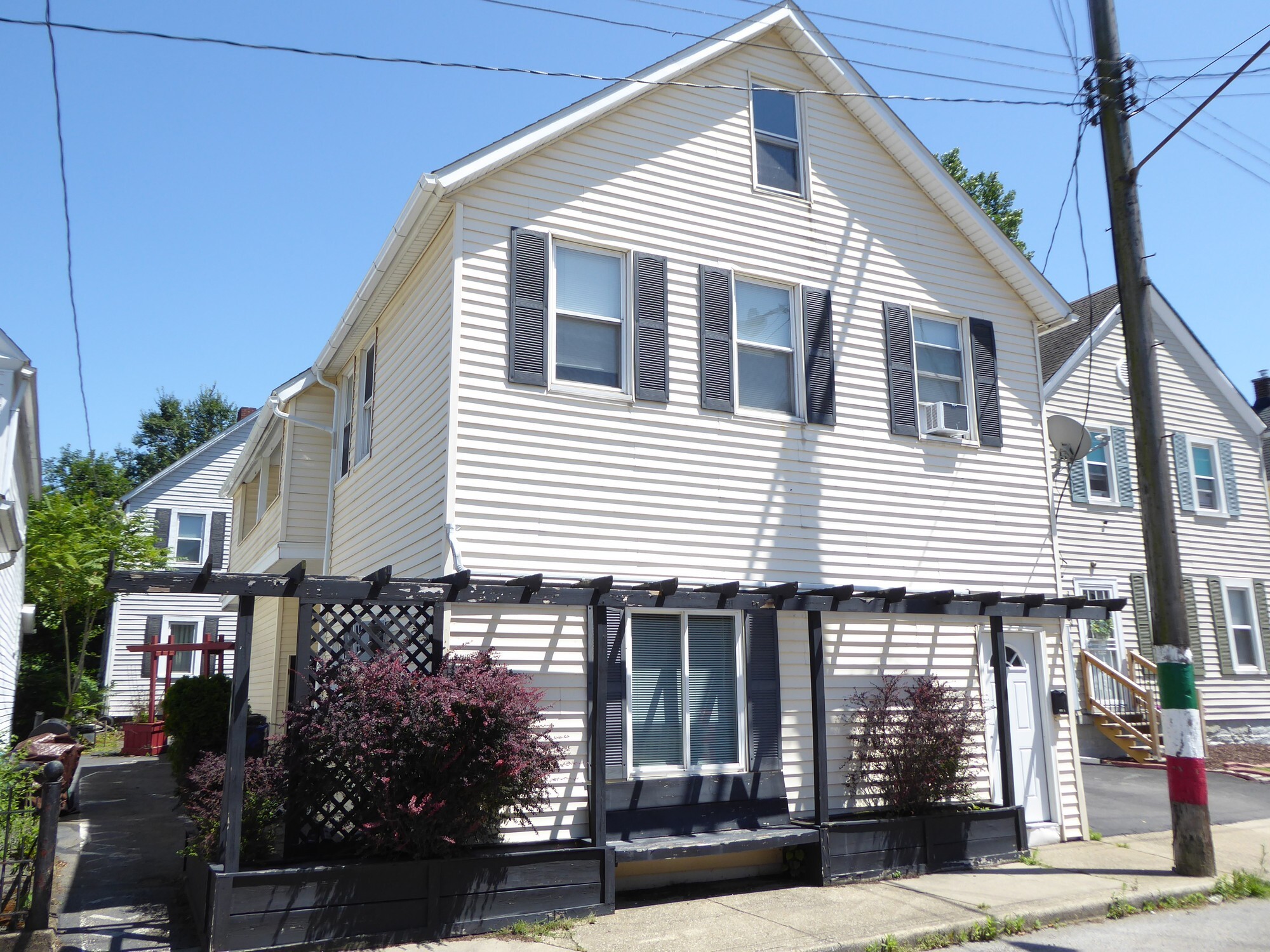 1327 W 67th St, Cleveland, OH for sale Building Photo- Image 1 of 40