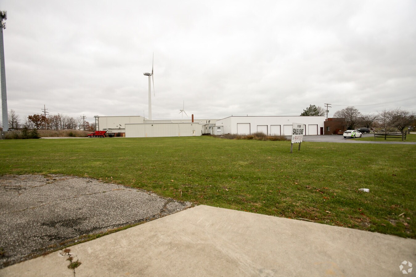 26664 Lakeland Blvd, Euclid, OH 44132