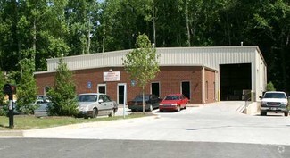 More details for 121 Holt Industrial Cir, Acworth, GA - Industrial for Sale