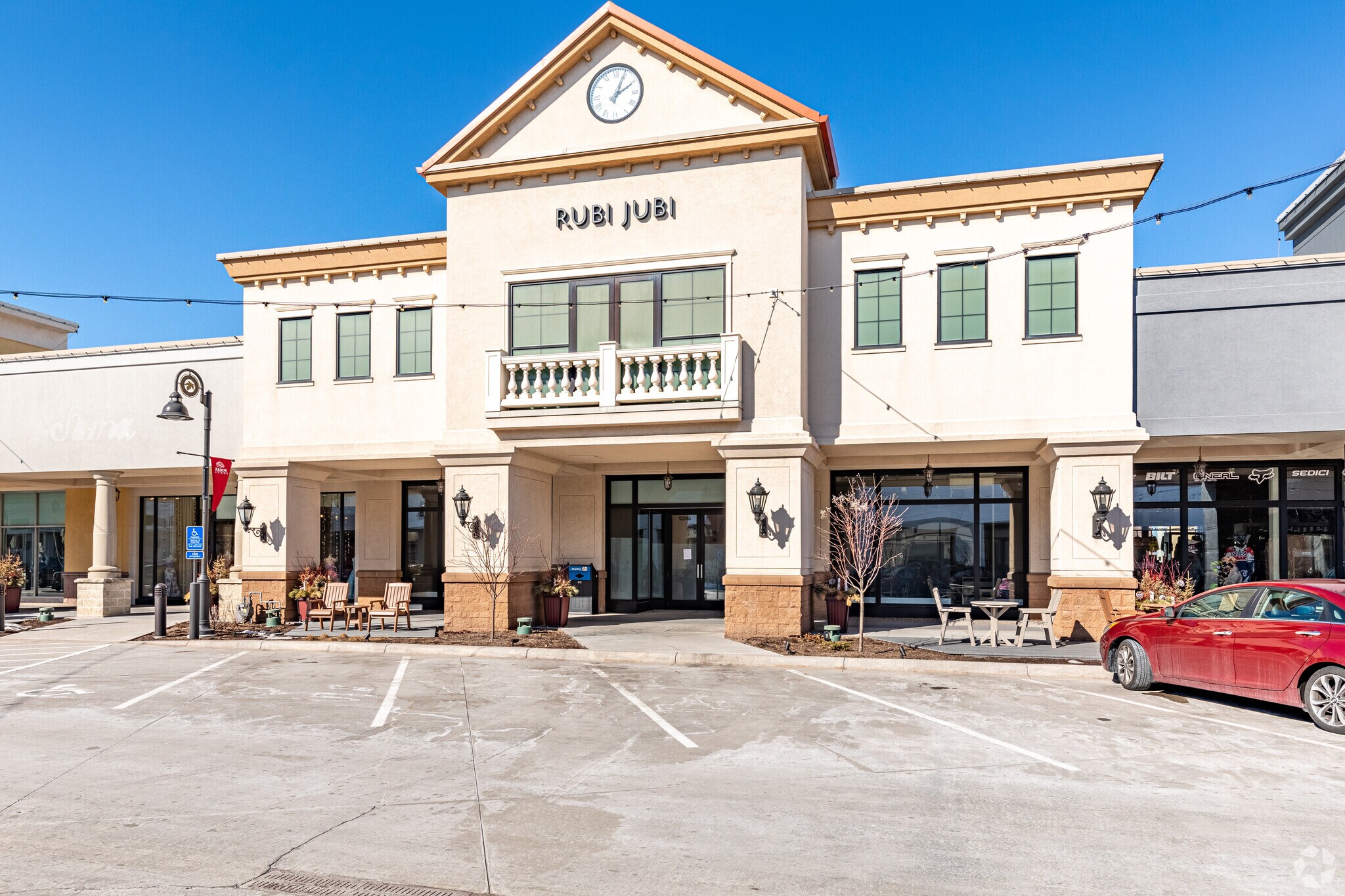 1241512493 Elm Creek Blvd, Osseo, MN 55369 The Shoppes at Arbor