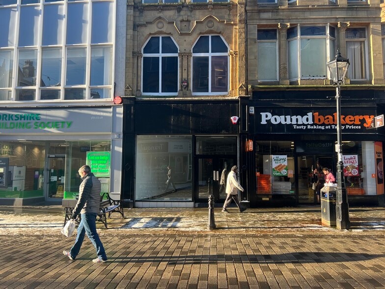 10 Corn Mark, Halifax for sale - Building Photo - Image 1 of 1