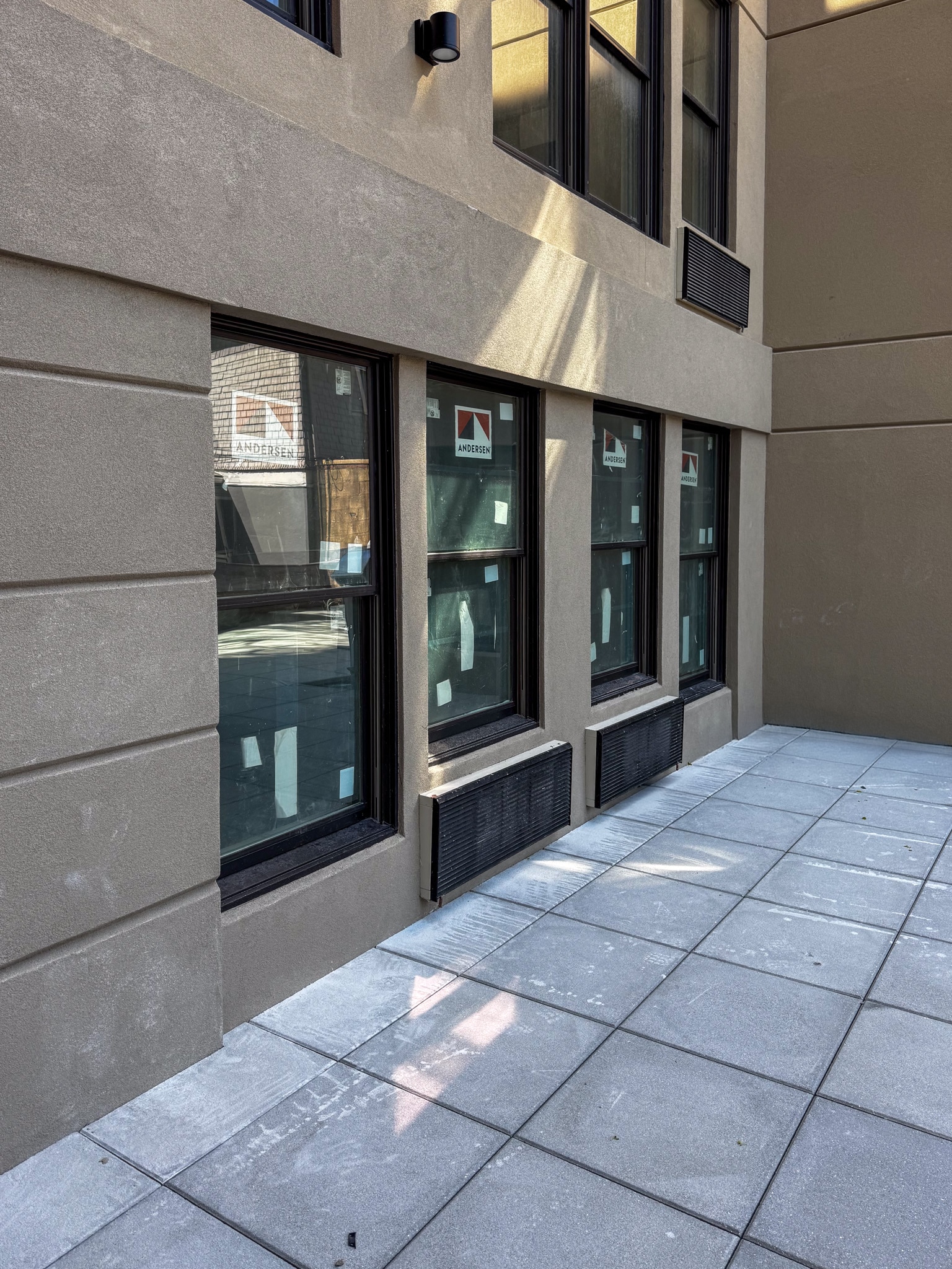 265 Ocean Pky, Brooklyn, NY for lease Interior Photo- Image 1 of 17