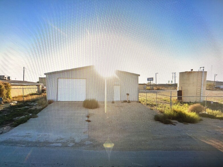 212 S Dock Rd, Odessa, TX for lease - Building Photo - Image 1 of 5