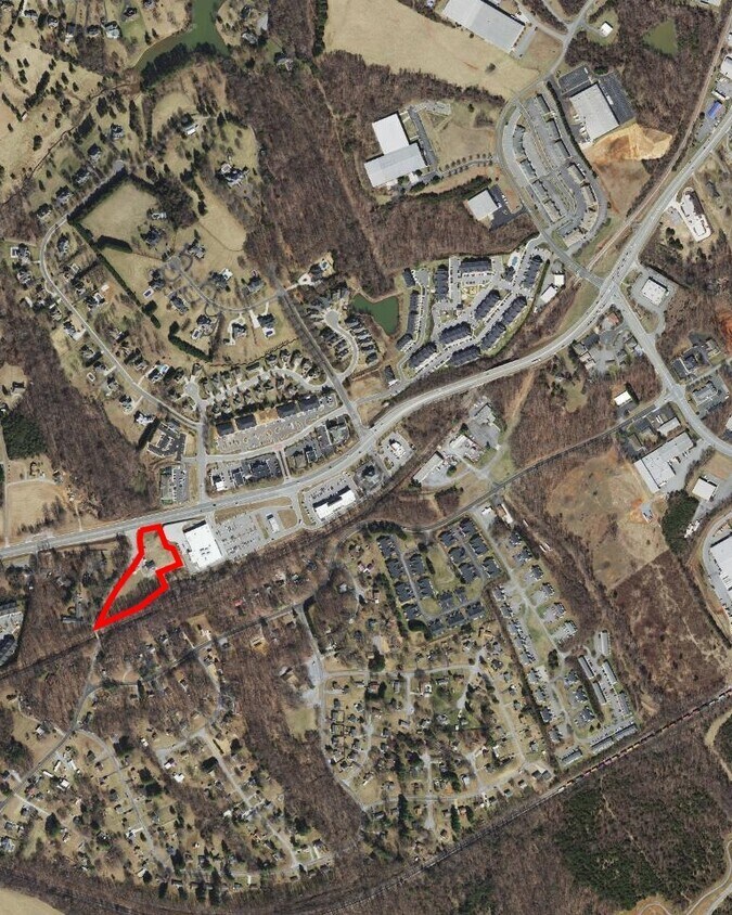 1151 Bridger Ln, Forest, VA for lease Primary Photo- Image 1 of 2